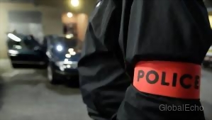 Ado Poignardé à Paris: Un Crime Choquant qui Secoue la Capitale