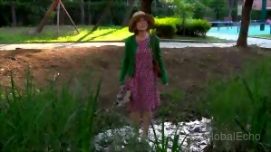 Isabelle Huppert : Une Voyageuse Fascinante dans le Nouveau Film de Hong Sang-soo