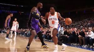 Knicks vs Lakers: OG Anunoby's Foot Sprain Casts Shadow Over Game