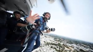 Massimo Sestini: Grave dopo Malore Durante Immersione